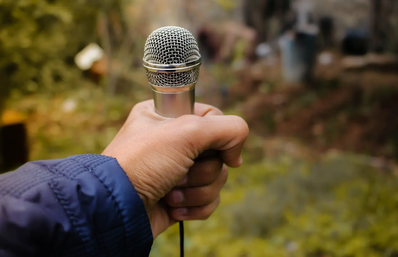 Tools for Testing Microphones - A Comprehensive Guide for both Audiophiles and Pros