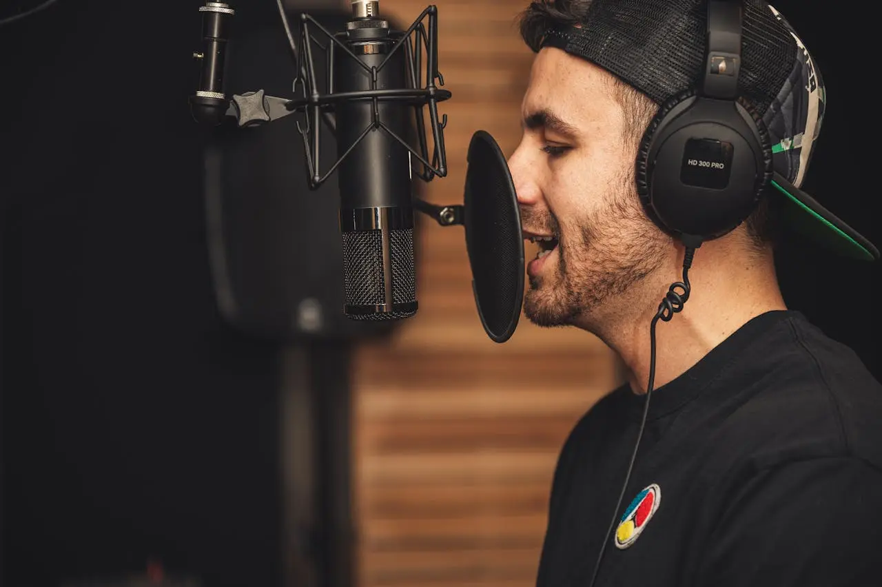 What's the Difference Between a $50 Microphone and a $1,000 Microphone?